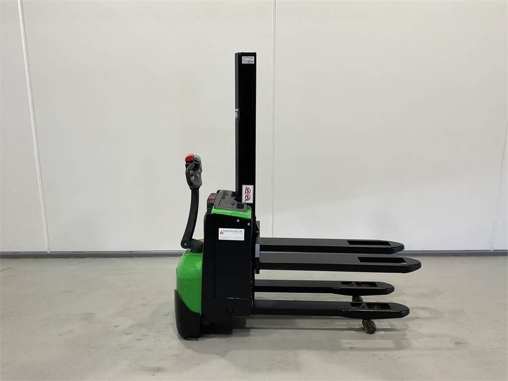 Cesab S220D